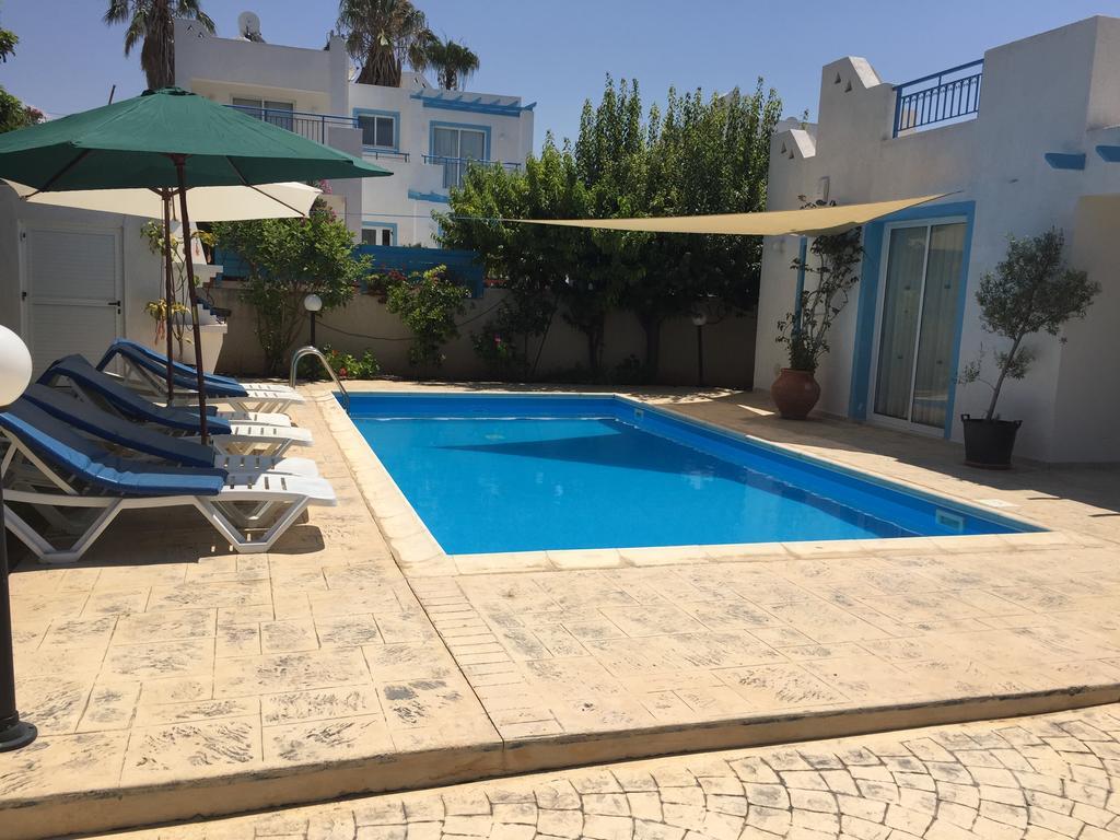 Philippos Paphos Villas - Villa 3 Eksteriør bilde