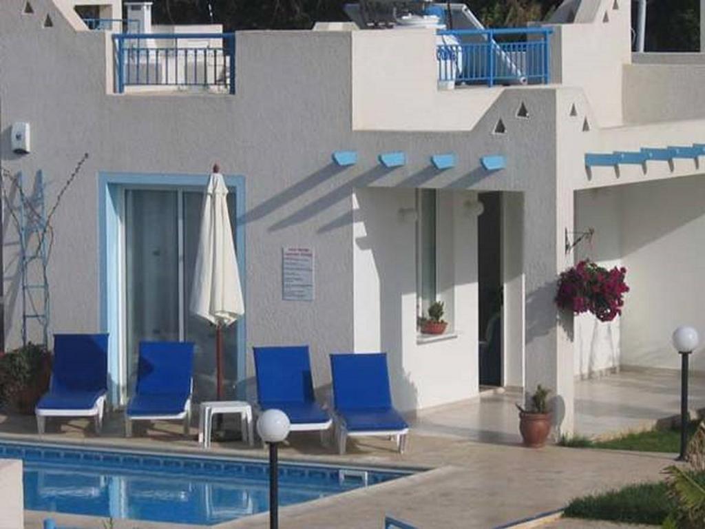 Philippos Paphos Villas - Villa 3 Eksteriør bilde